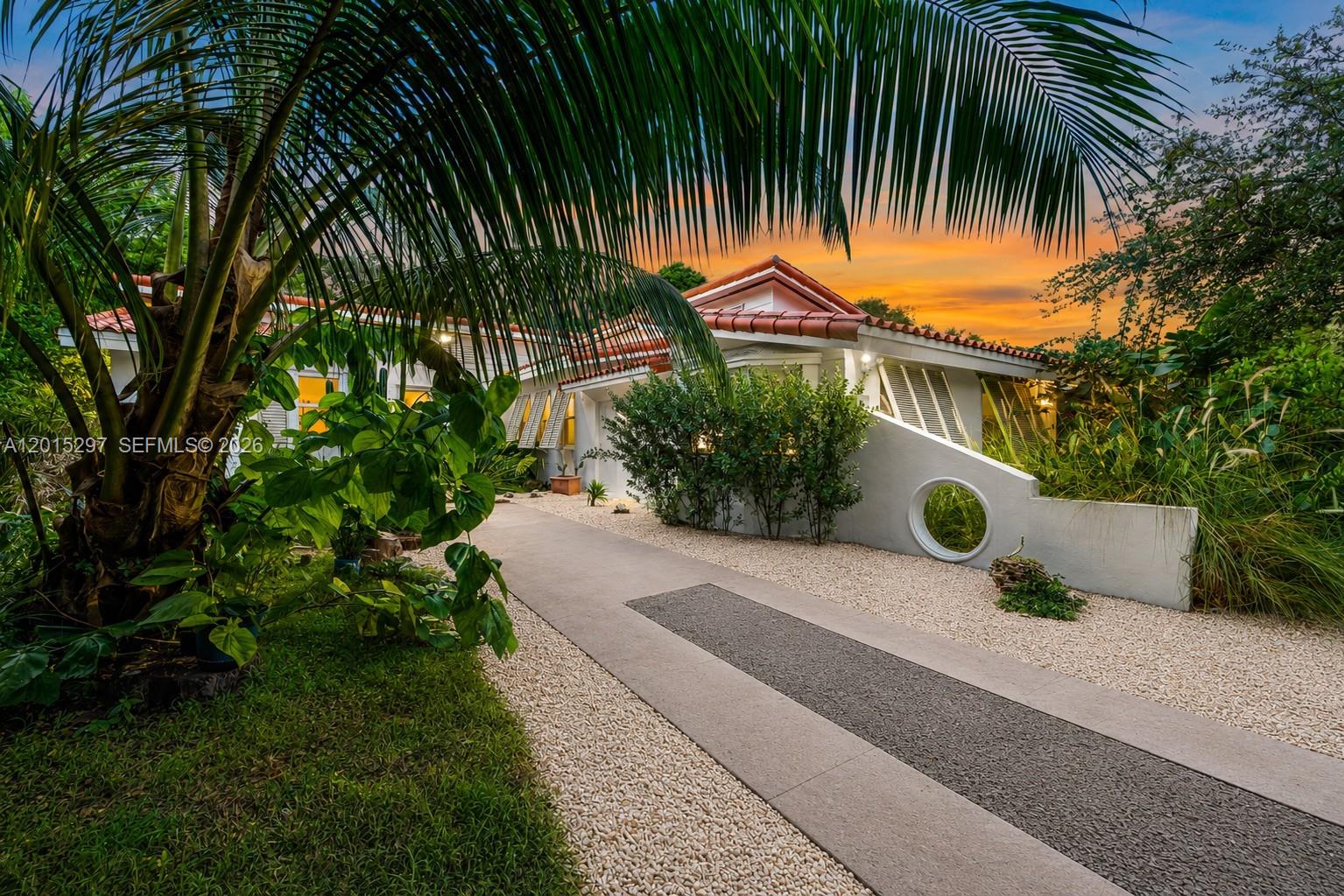723 NE 112th St, Biscayne Park FL 33161