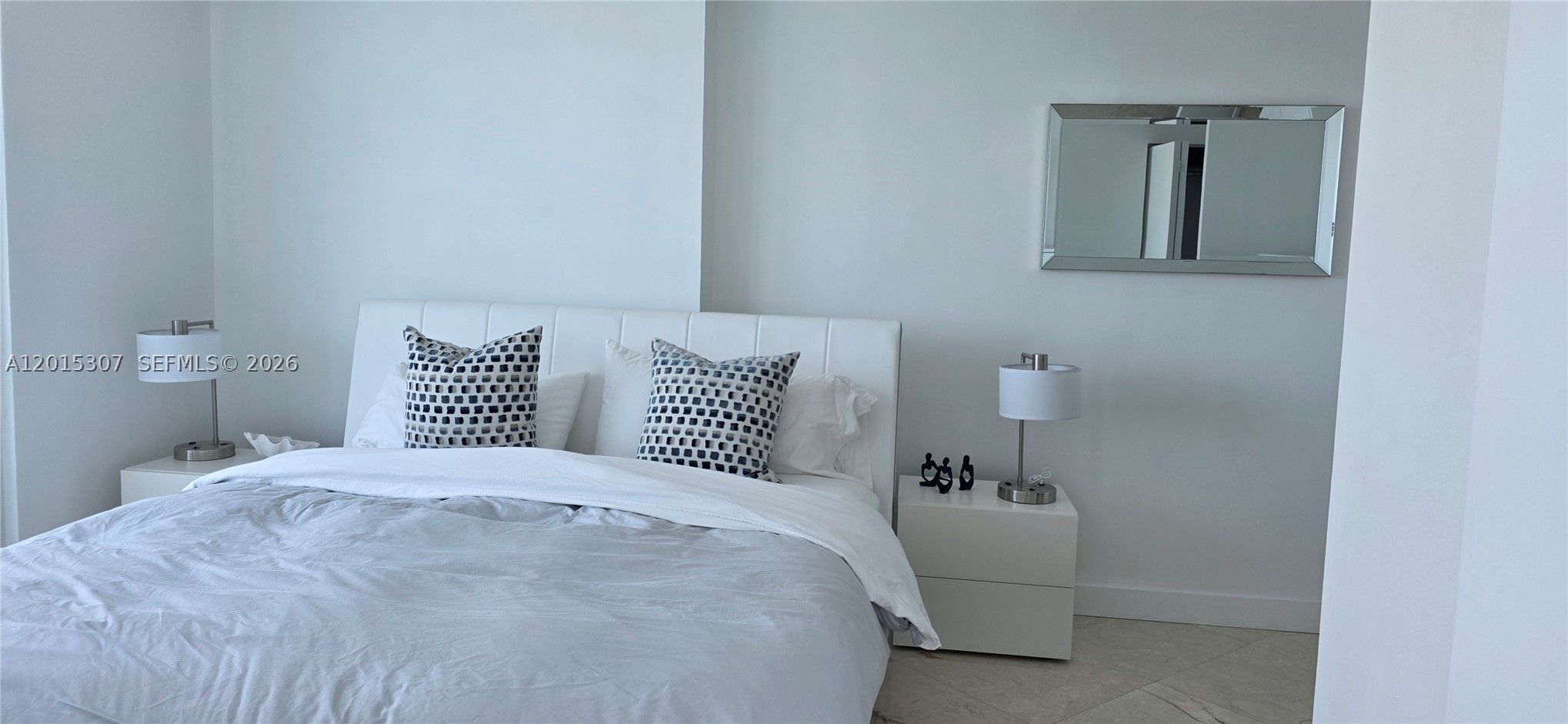 6515 Collins Ave #1107, Miami Beach FL 33141