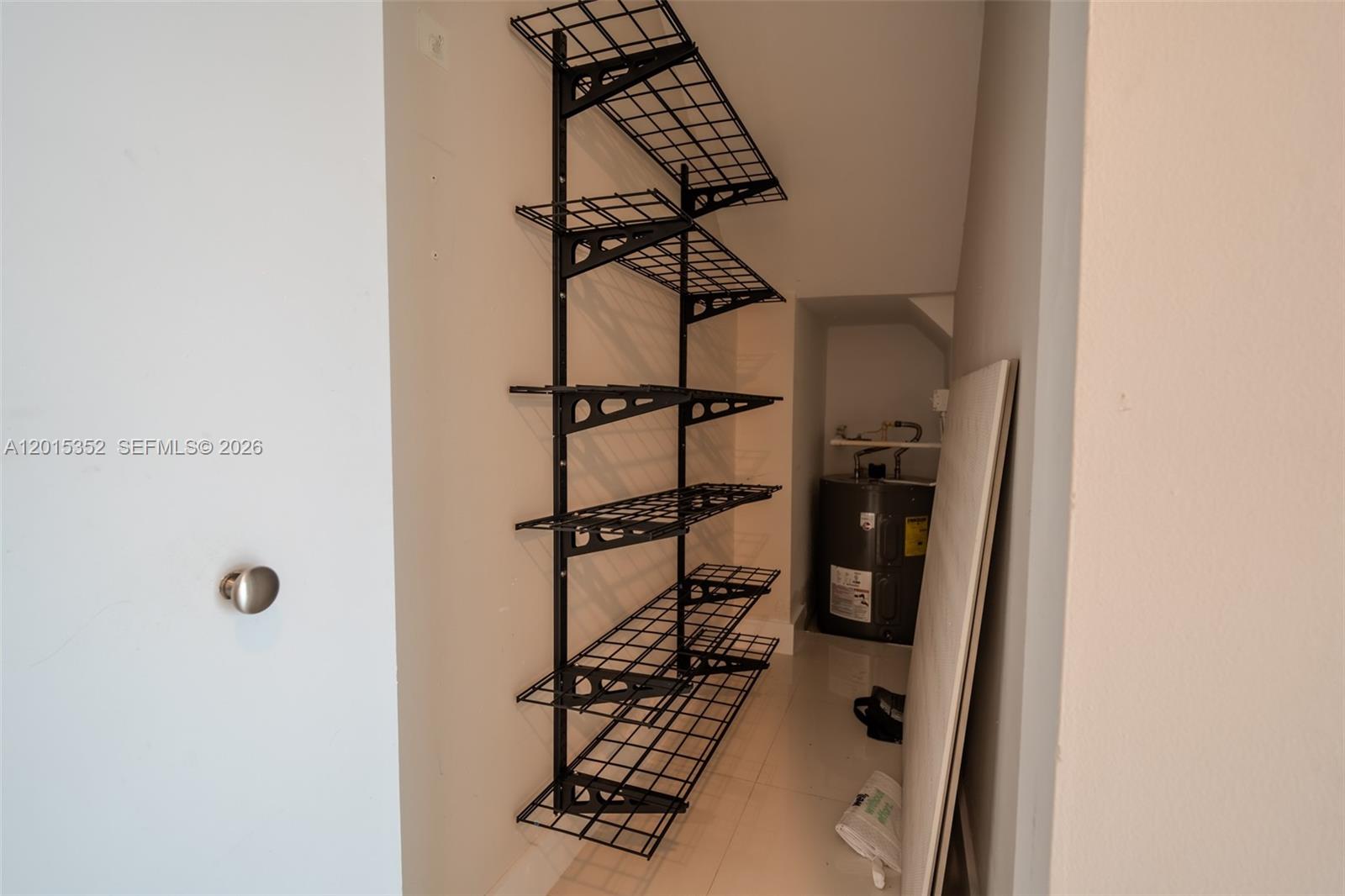 900 Biscayne Blvd #1707, Miami FL 33132