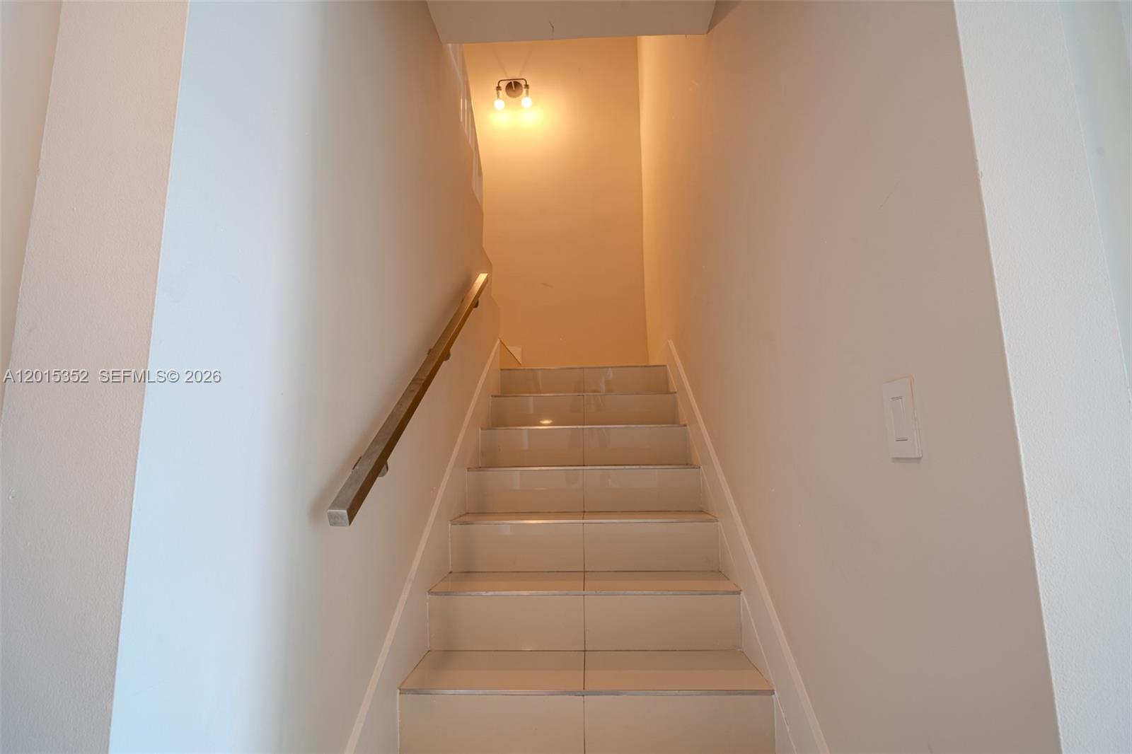 900 Biscayne Blvd #1707, Miami FL 33132