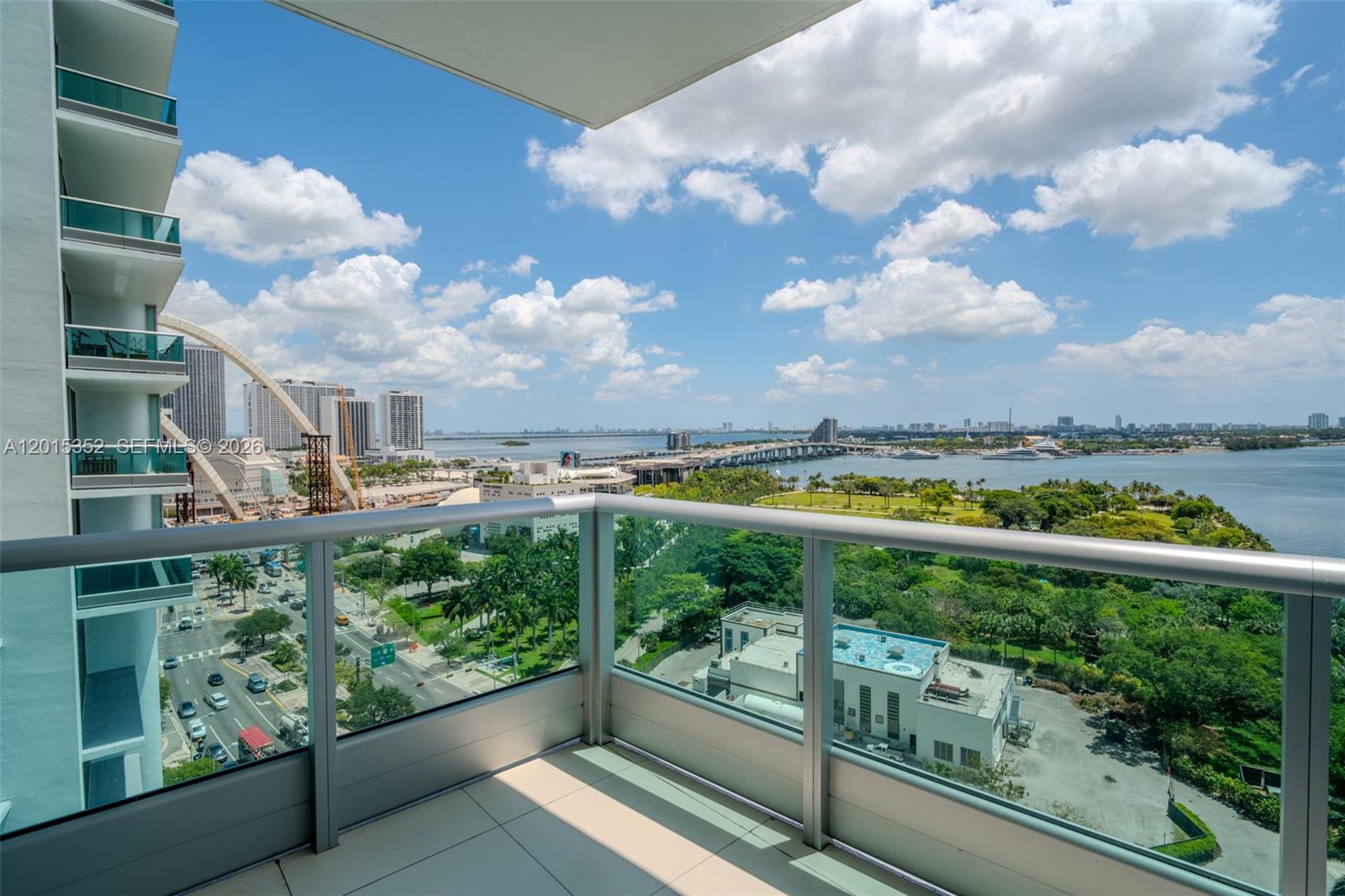 900 Biscayne Blvd #1707, Miami FL 33132