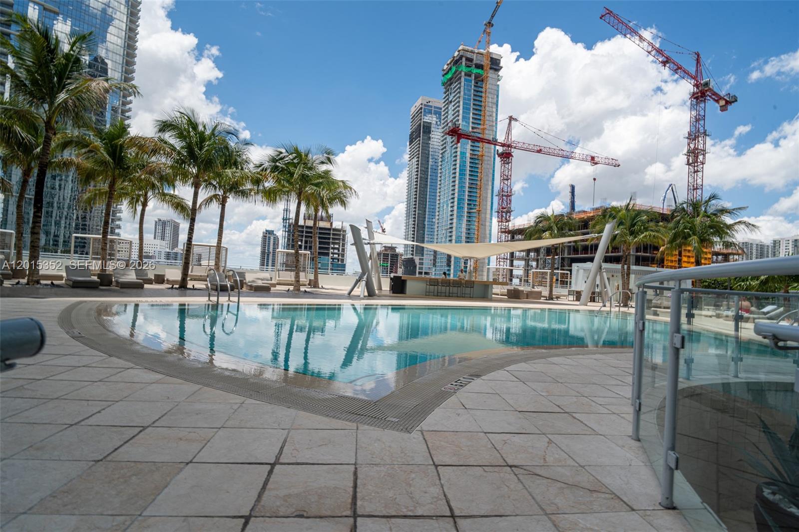 900 Biscayne Blvd #1707, Miami FL 33132