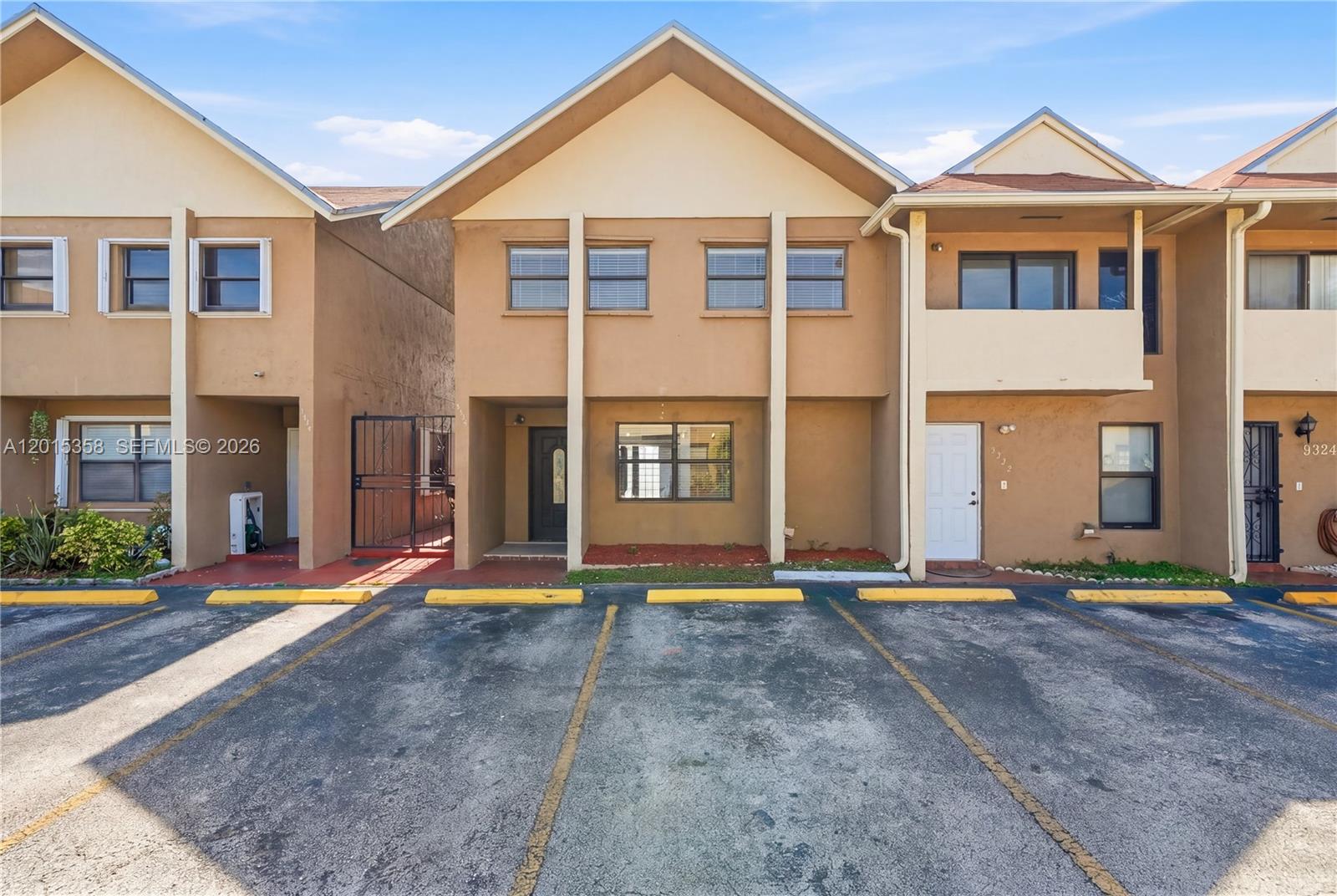 5320 W 26th Ave #108, Hialeah FL 33016
