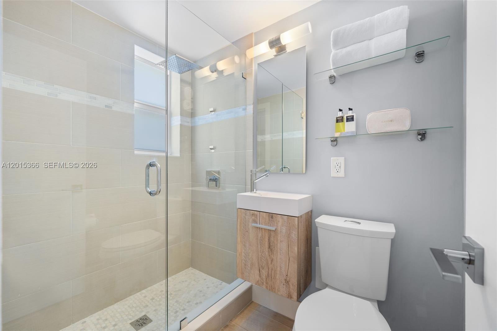 6330 SW 79th St #4, South Miami FL 33143