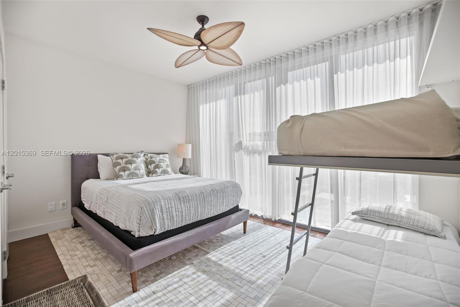 6899 Collins Ave #1610, Miami Beach FL 33141