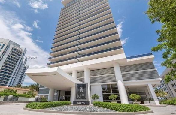 5875 Collins Ave #1803, Miami Beach FL 33140