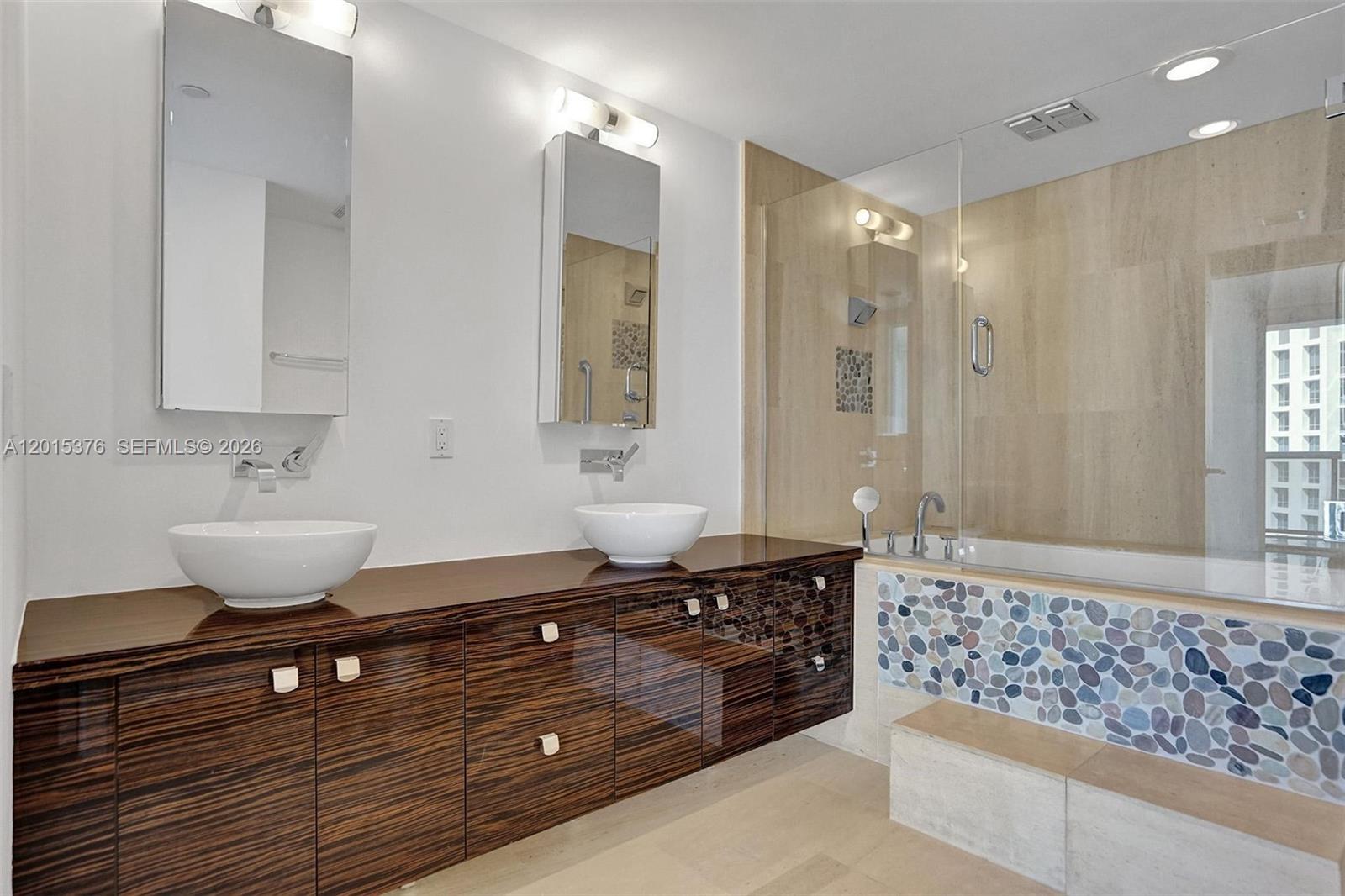 5875 Collins Ave #1803, Miami Beach FL 33140