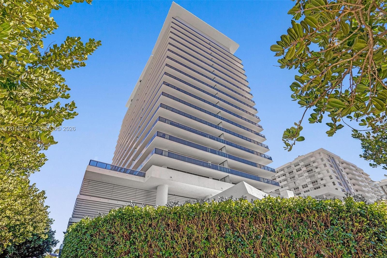 5875 Collins Ave #1803, Miami Beach FL 33140