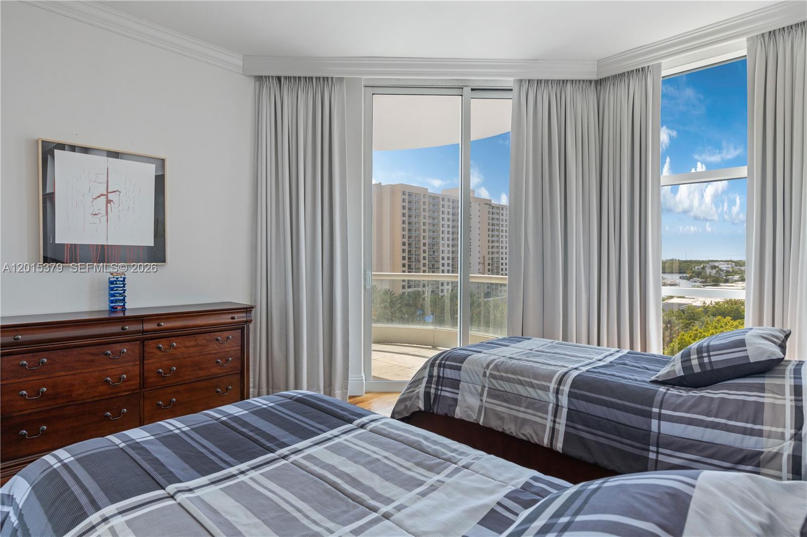 16047 Collins Ave #704, Sunny Isles Beach FL 33160