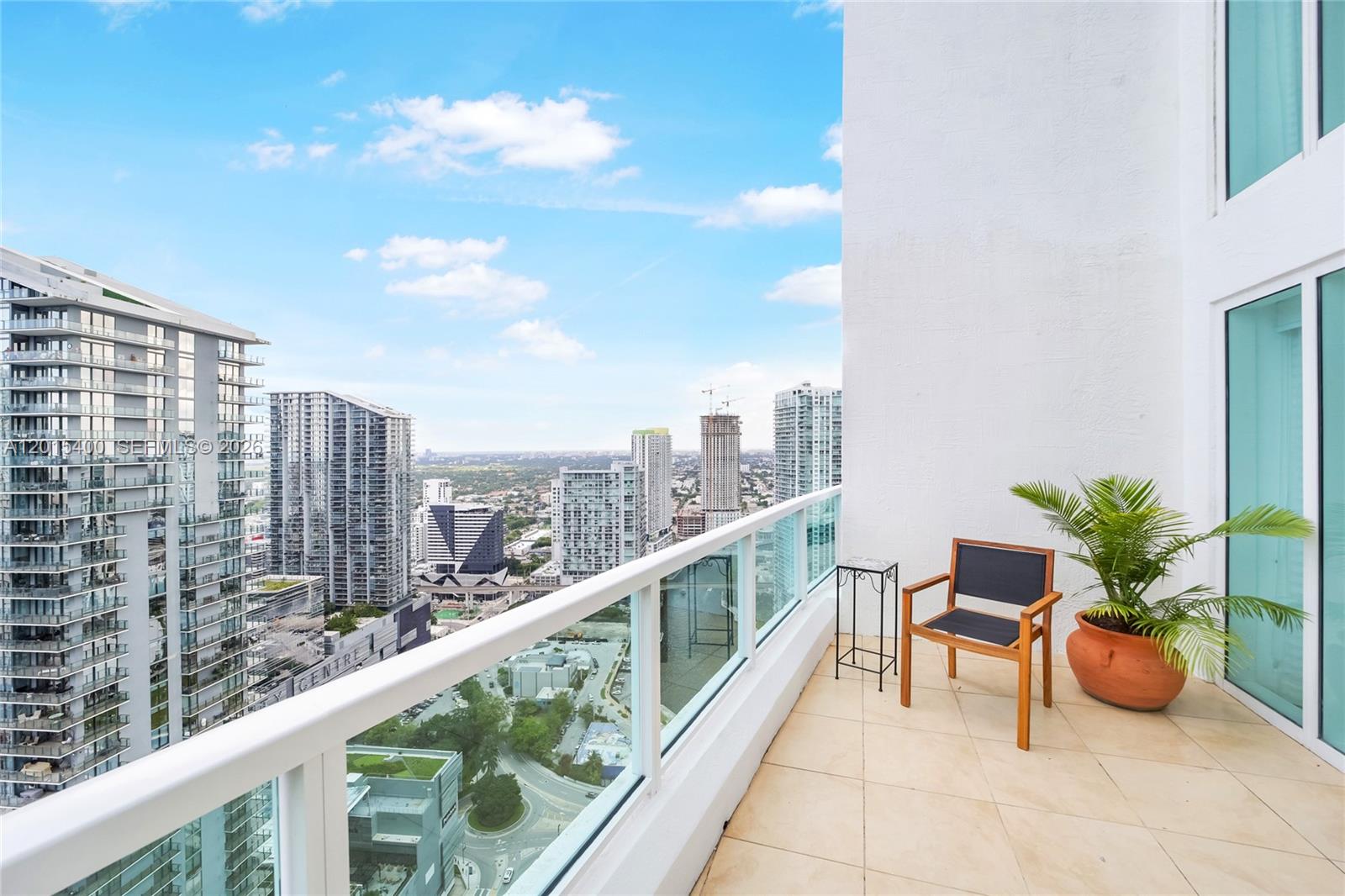 41 SE 5th St #2410, Miami FL 33131