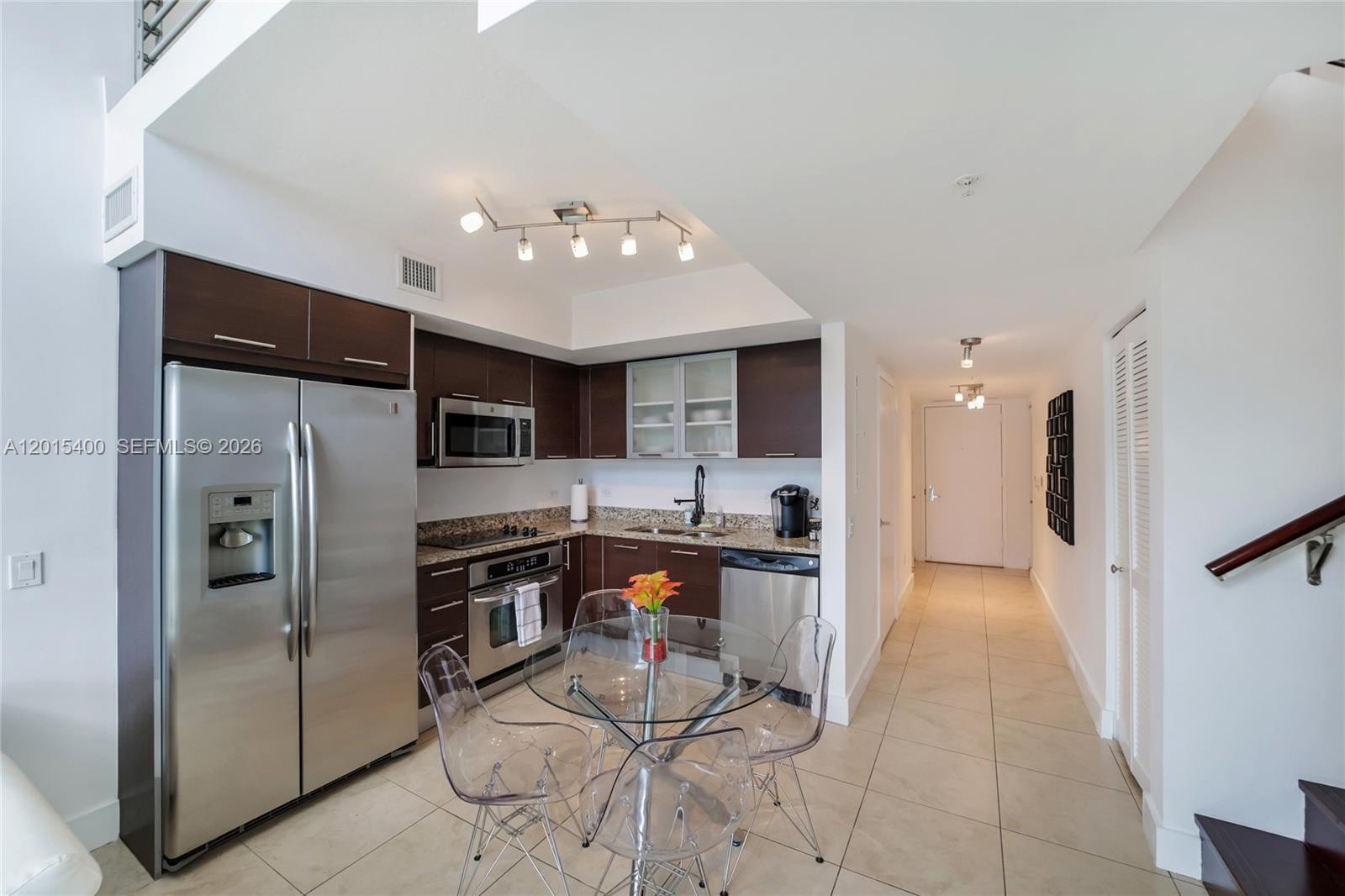 41 SE 5th St #2410, Miami FL 33131