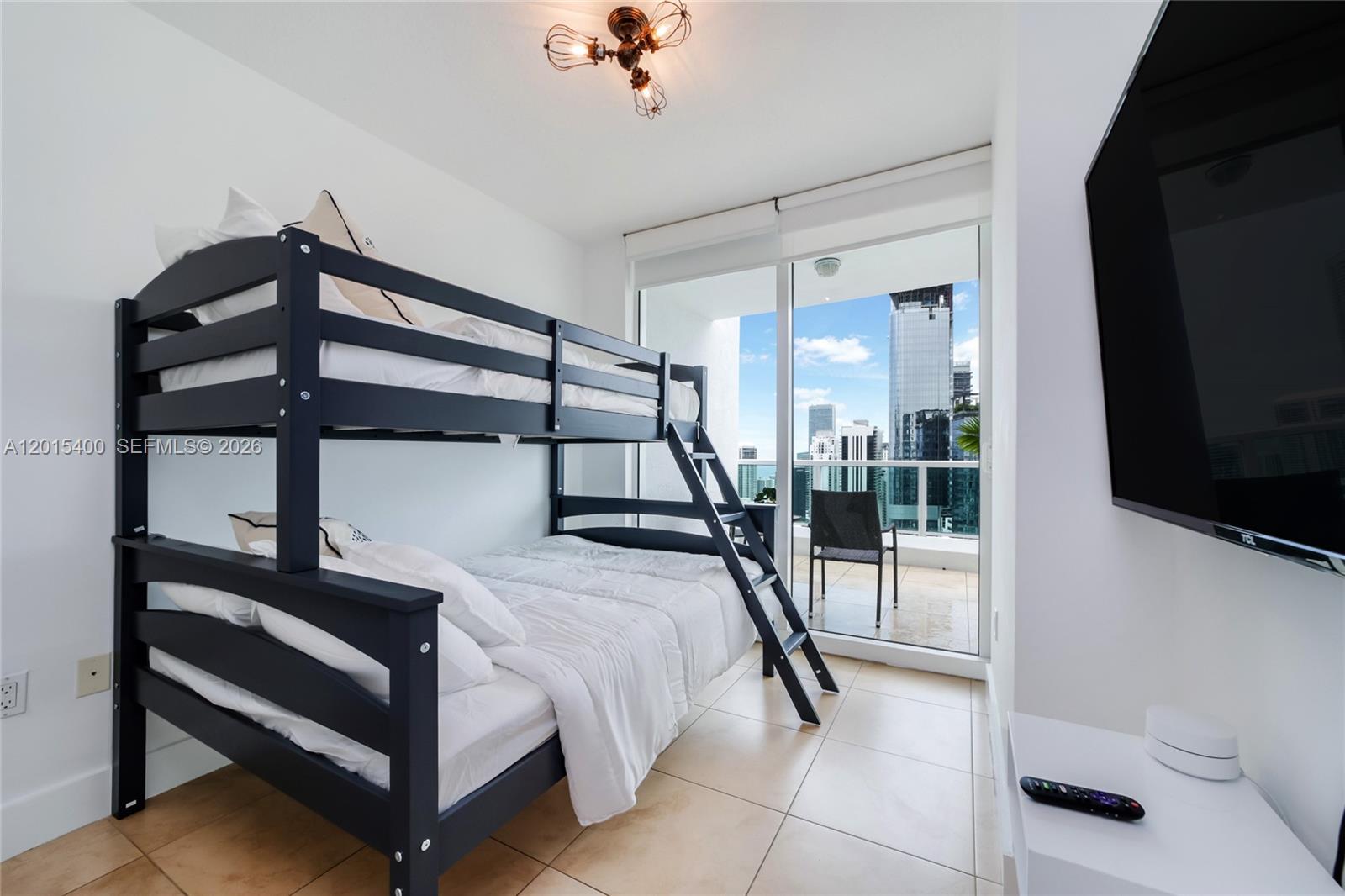 41 SE 5th St #2410, Miami FL 33131