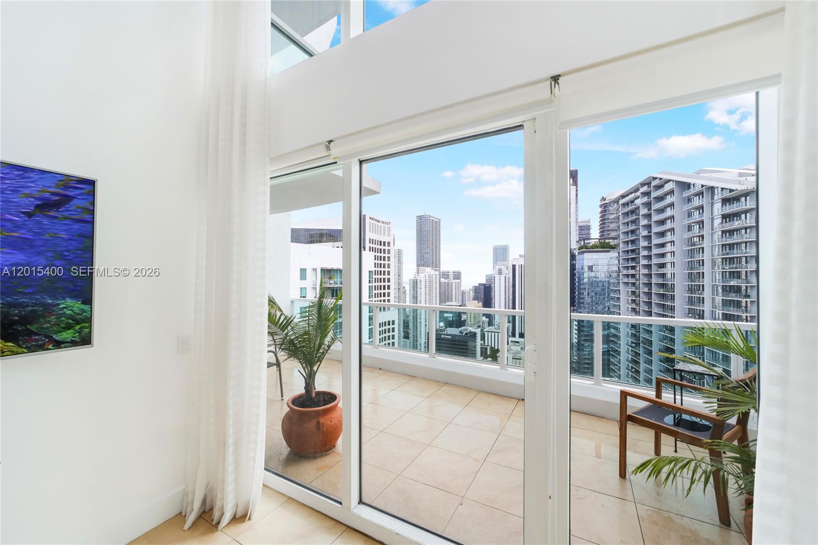 41 SE 5th St #2410, Miami FL 33131