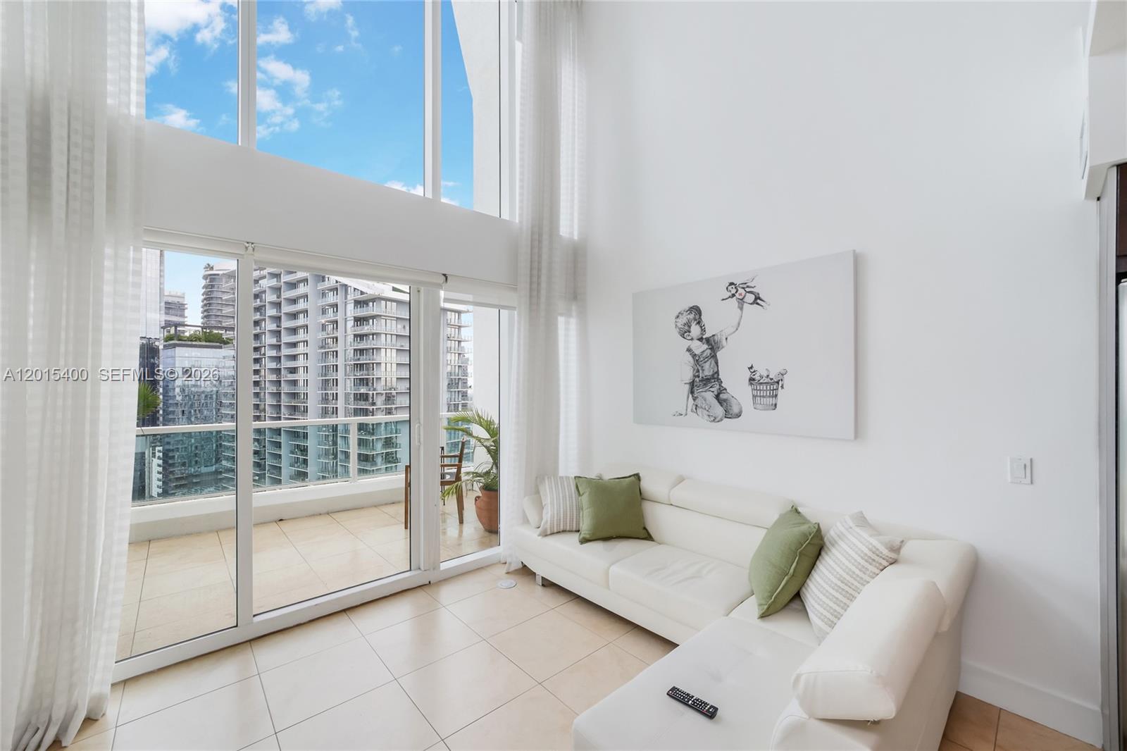 41 SE 5th St #2410, Miami FL 33131