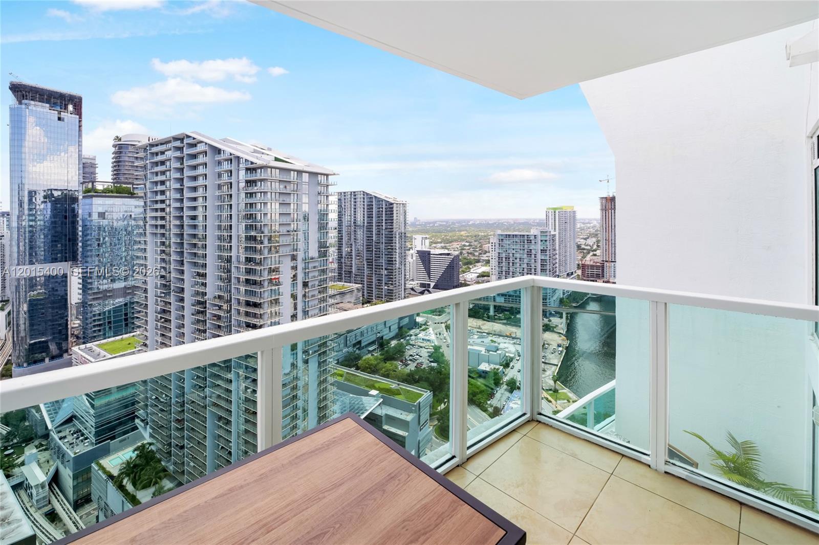 41 SE 5th St #2410, Miami FL 33131