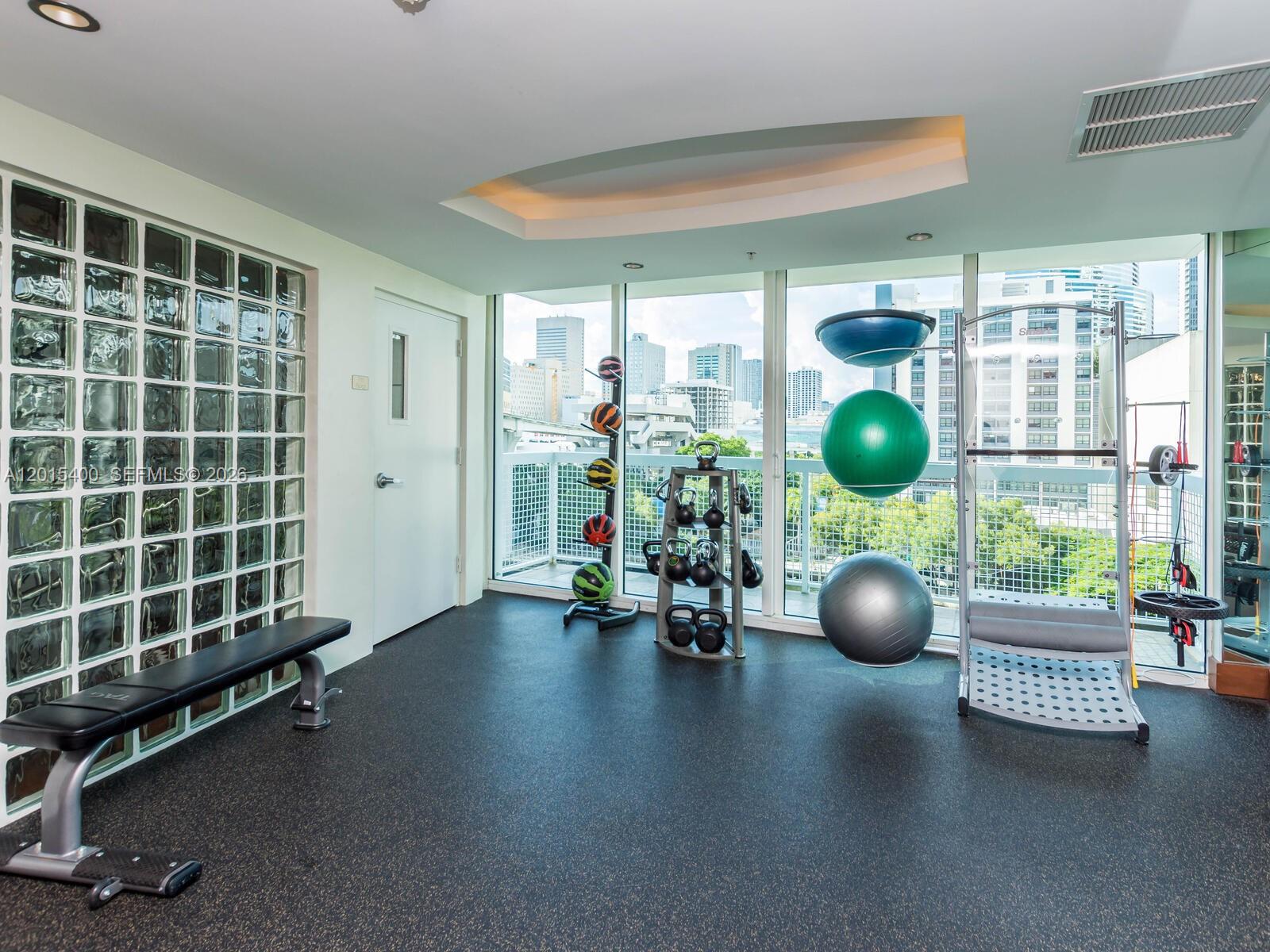 41 SE 5th St #2410, Miami FL 33131