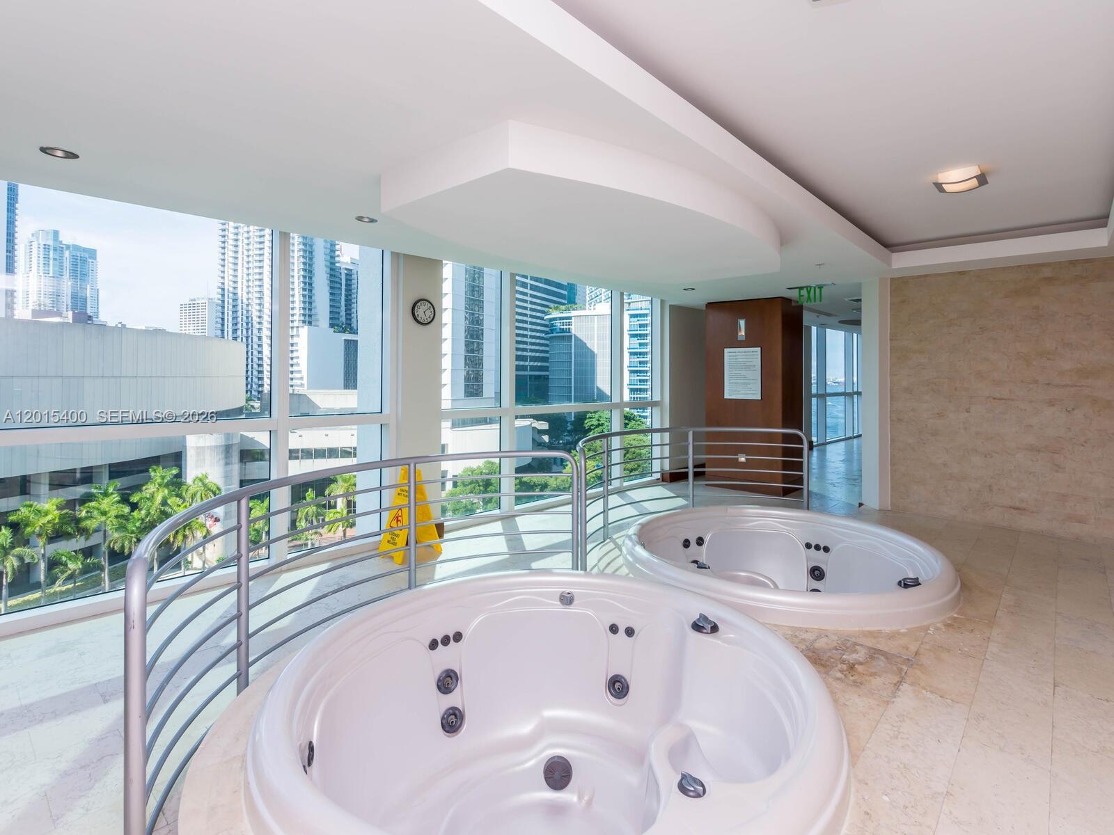 41 SE 5th St #2410, Miami FL 33131