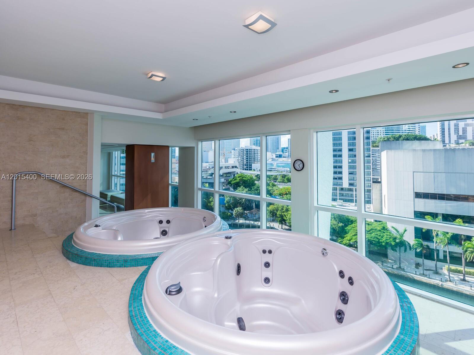 41 SE 5th St #2410, Miami FL 33131