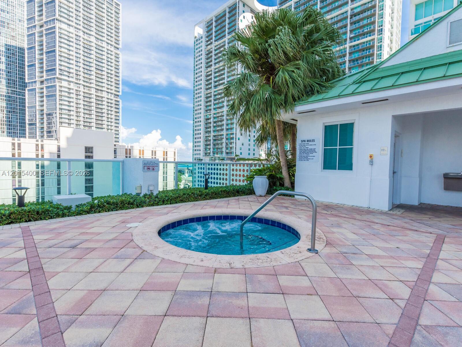 41 SE 5th St #2410, Miami FL 33131