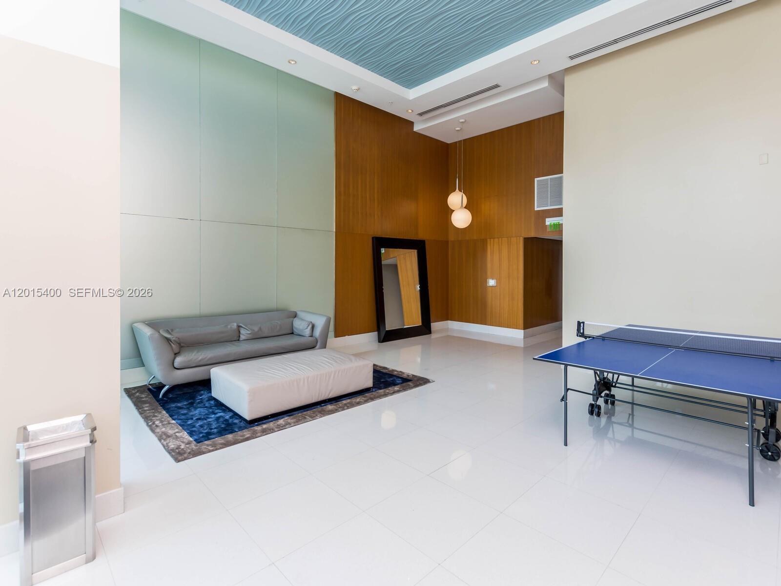 41 SE 5th St #2410, Miami FL 33131