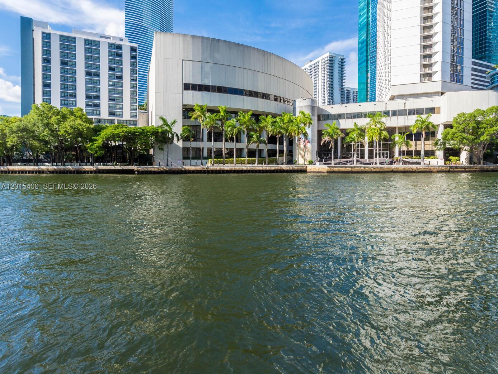 41 SE 5th St #2410, Miami FL 33131