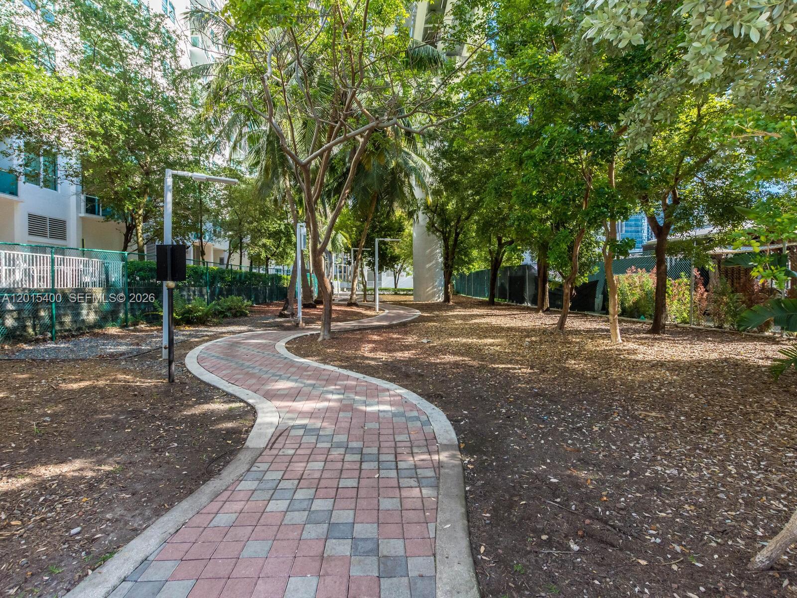 41 SE 5th St #2410, Miami FL 33131