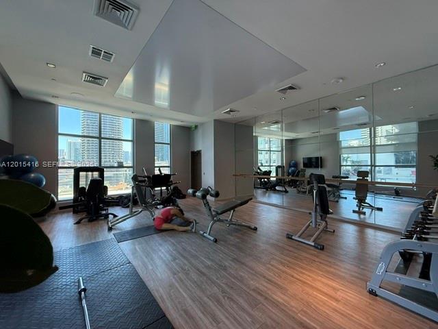 1100 S Miami Ave #801, Miami FL 33130