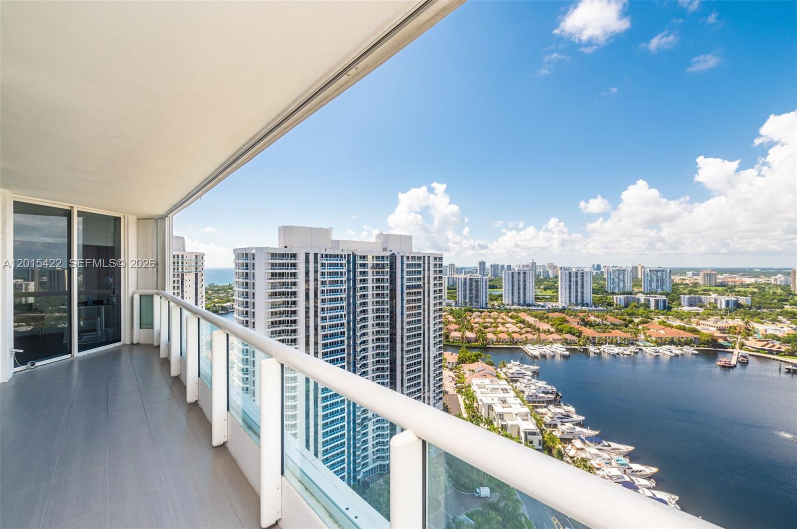 21205 Yacht Club Dr #3107, Aventura FL 33180