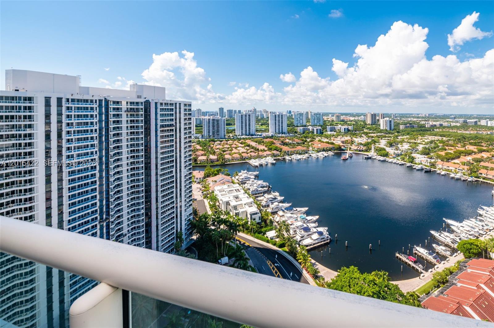 21205 Yacht Club Dr #3107, Aventura FL 33180