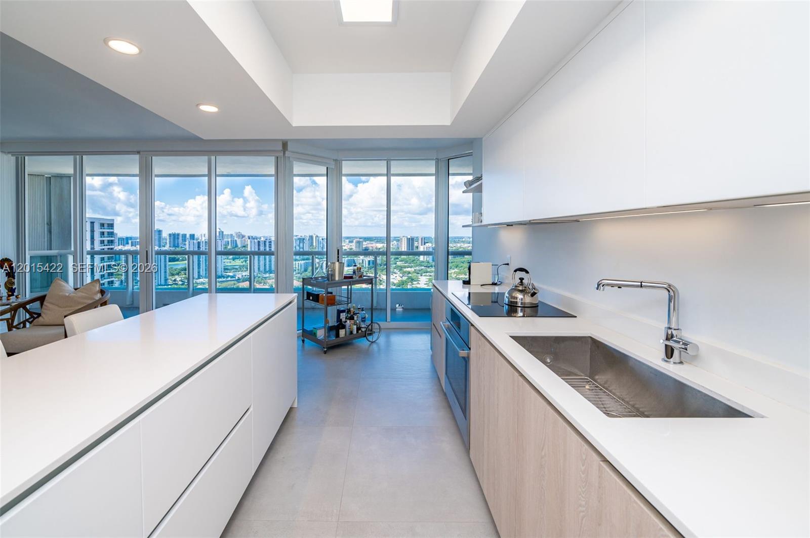 21205 Yacht Club Dr #3107, Aventura FL 33180