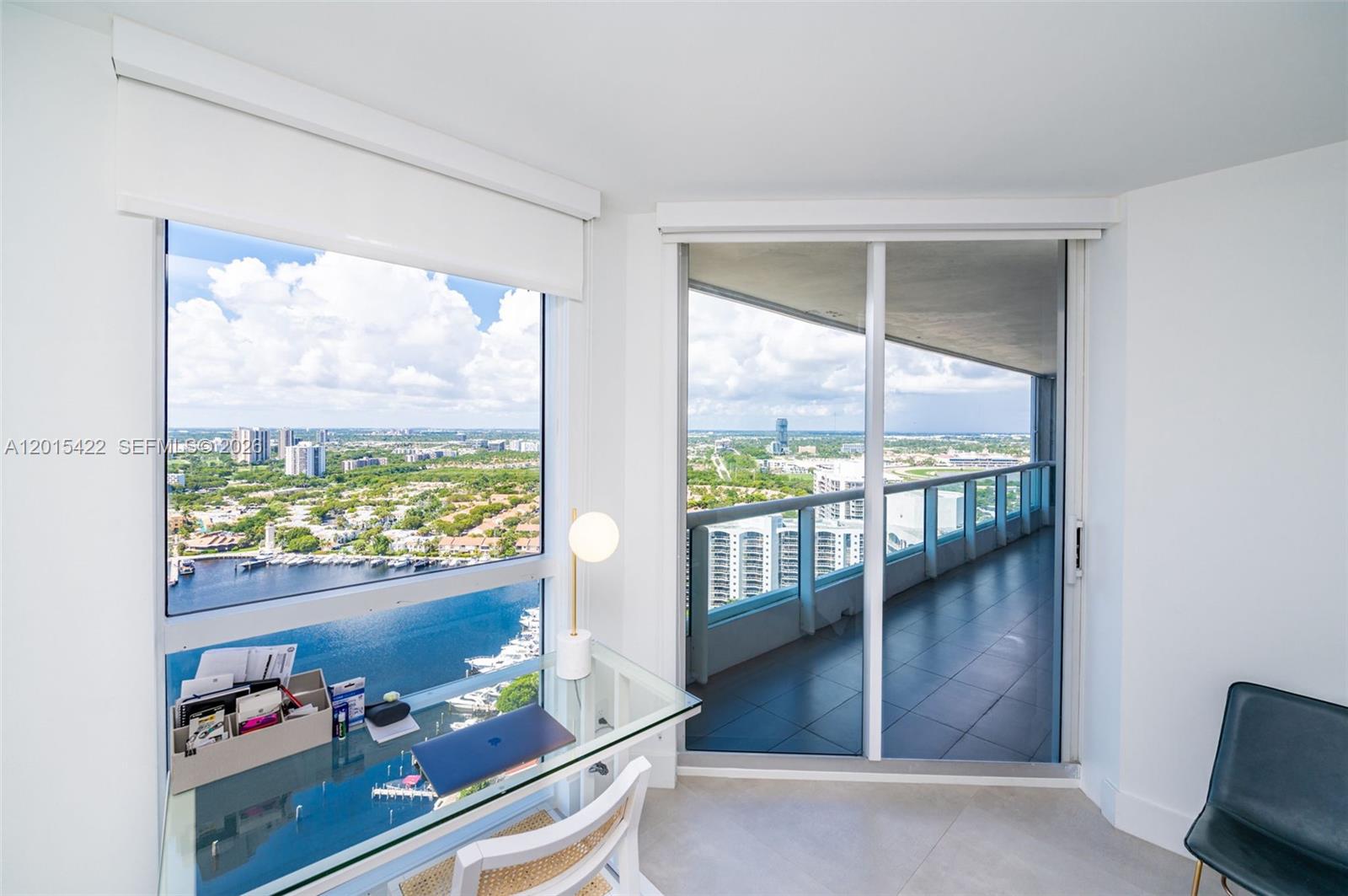 21205 Yacht Club Dr #3107, Aventura FL 33180