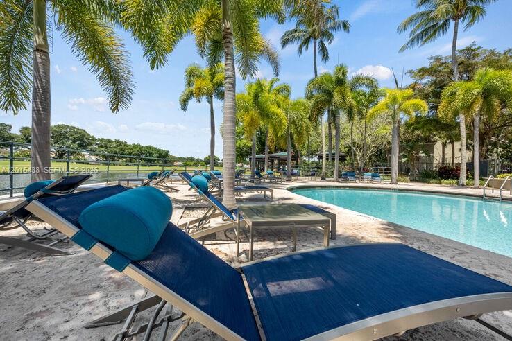 5555 N Military Trl #Riviera, Boca Raton FL 33496