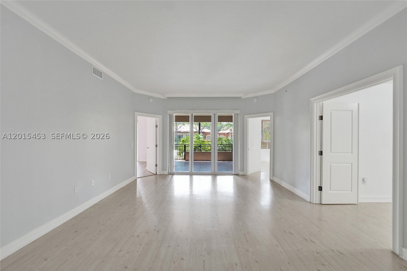16135 Emerald Estates Dr #166, Weston FL 33331