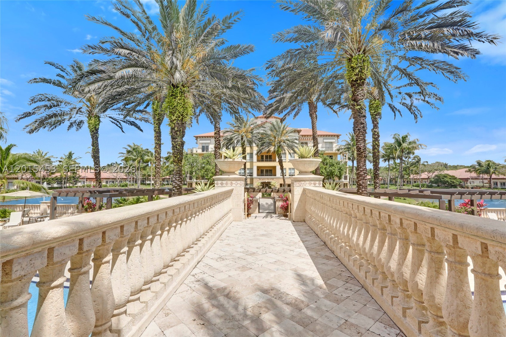 16135 Emerald Estates Dr #166, Weston FL 33331