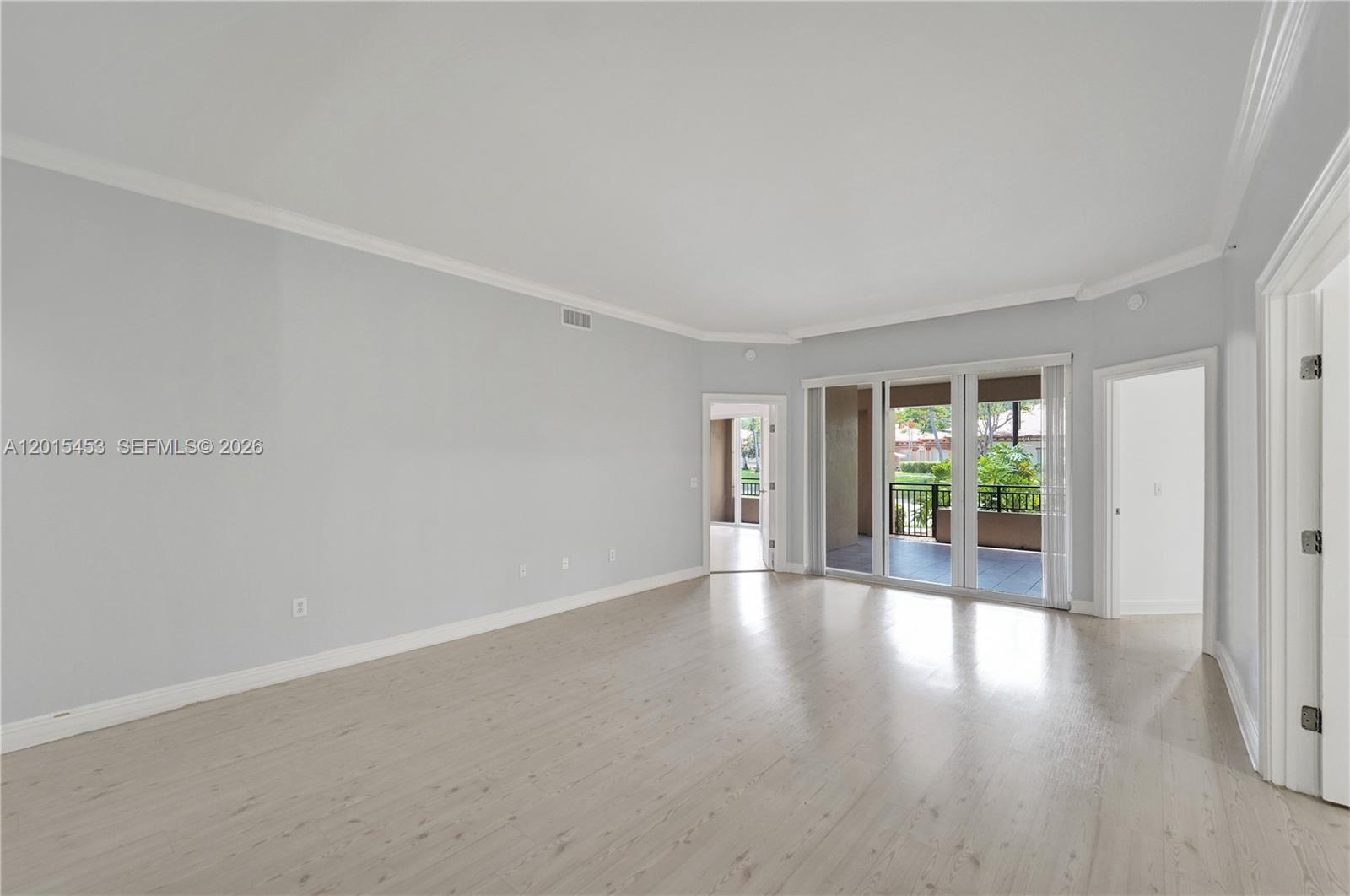 16135 Emerald Estates Dr #166, Weston FL 33331