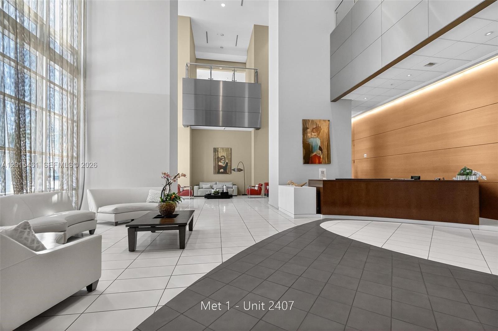 300 S Biscayne Blvd #T-2407, Miami FL 33131