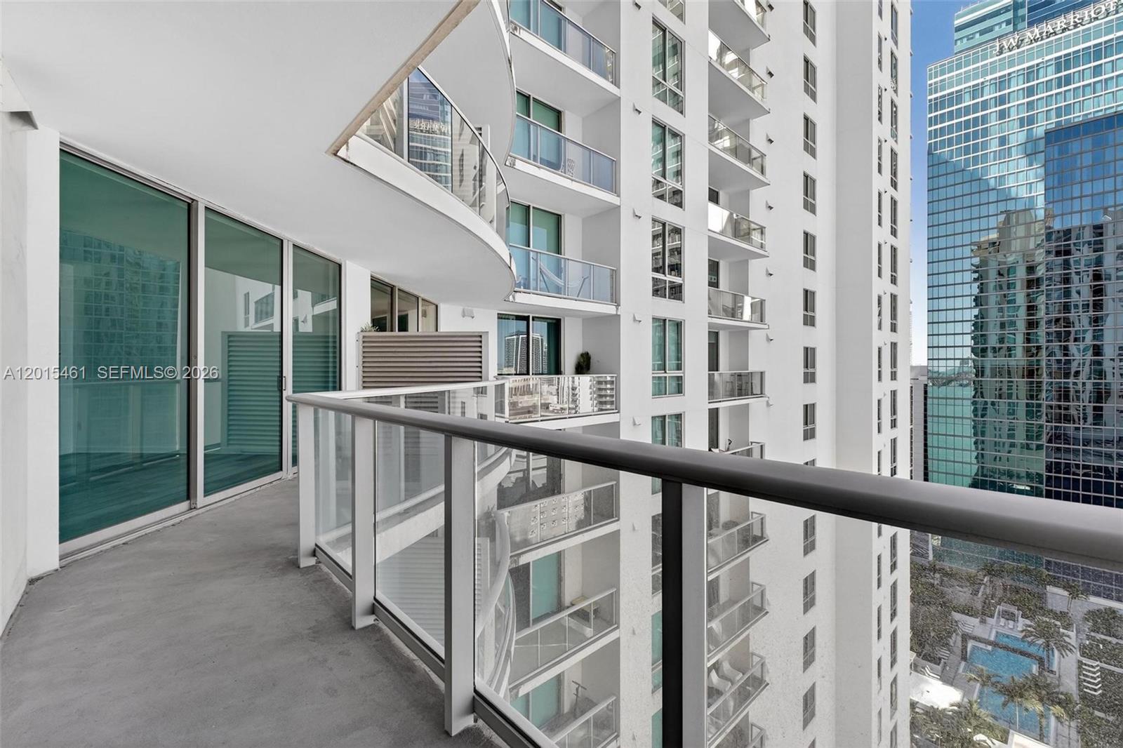 300 S Biscayne Blvd #T-2407, Miami FL 33131