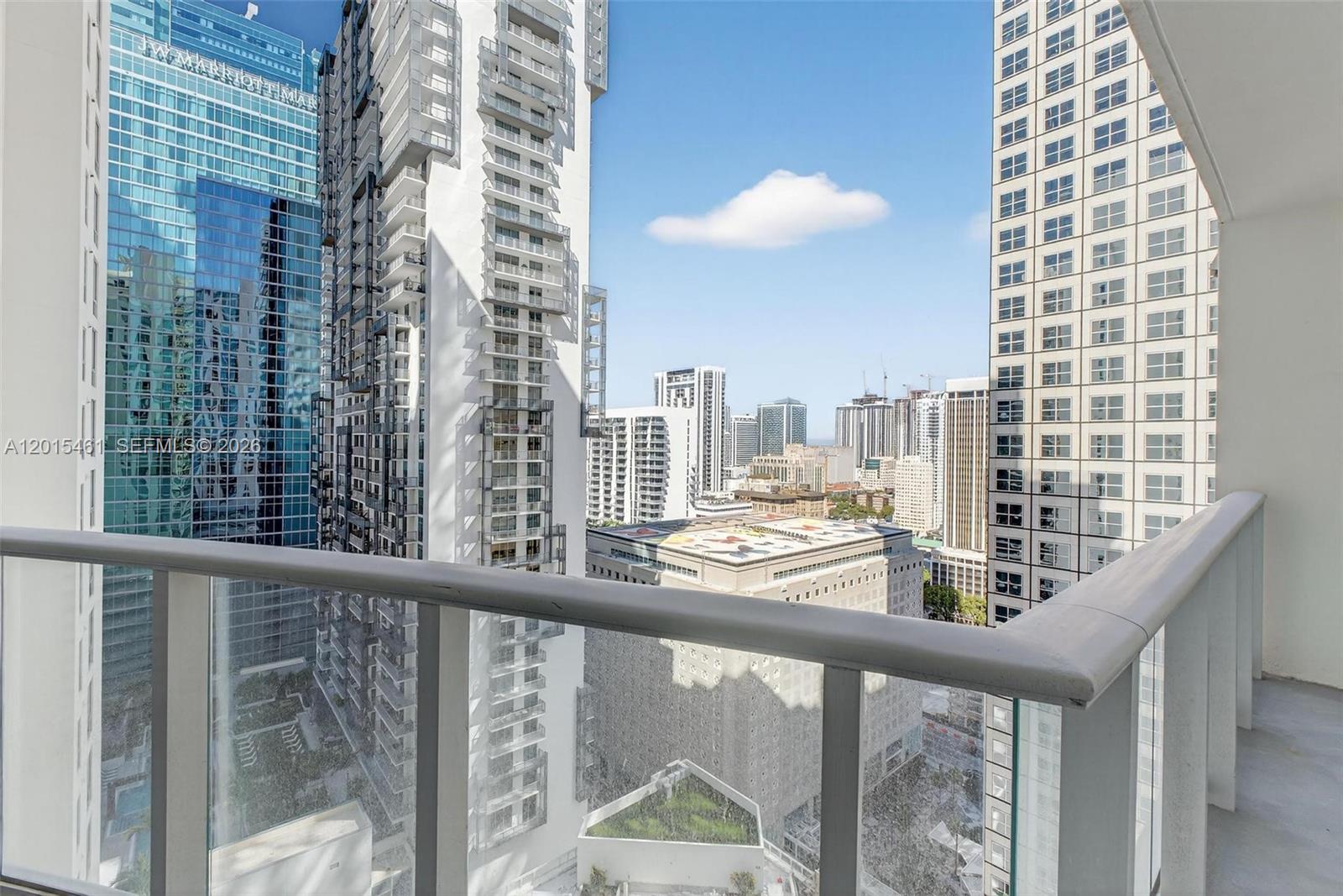 300 S Biscayne Blvd #T-2407, Miami FL 33131