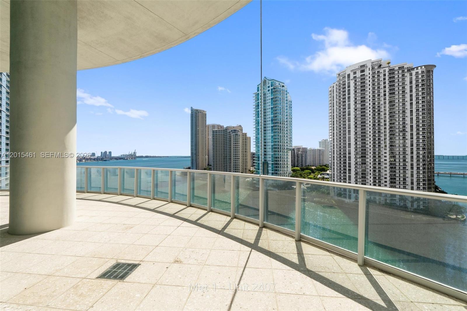 300 S Biscayne Blvd #T-2407, Miami FL 33131