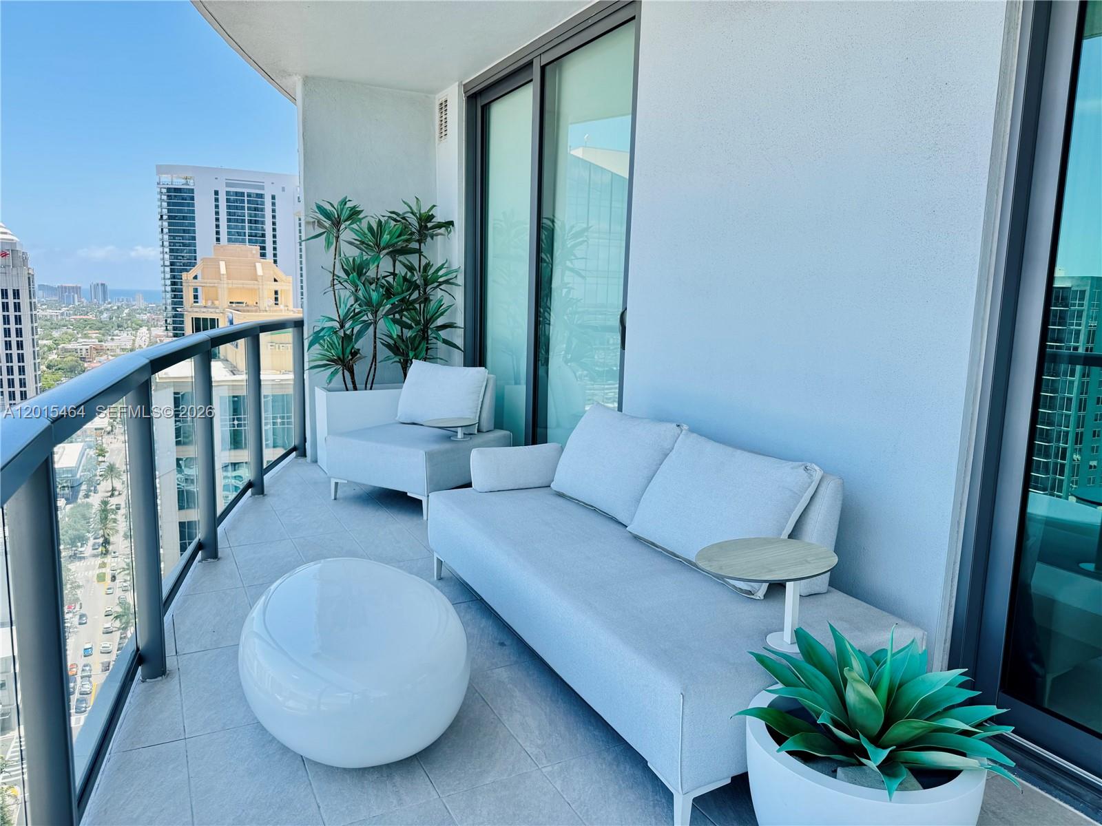 100 E Las Olas Blvd #2802, Fort Lauderdale FL 33301