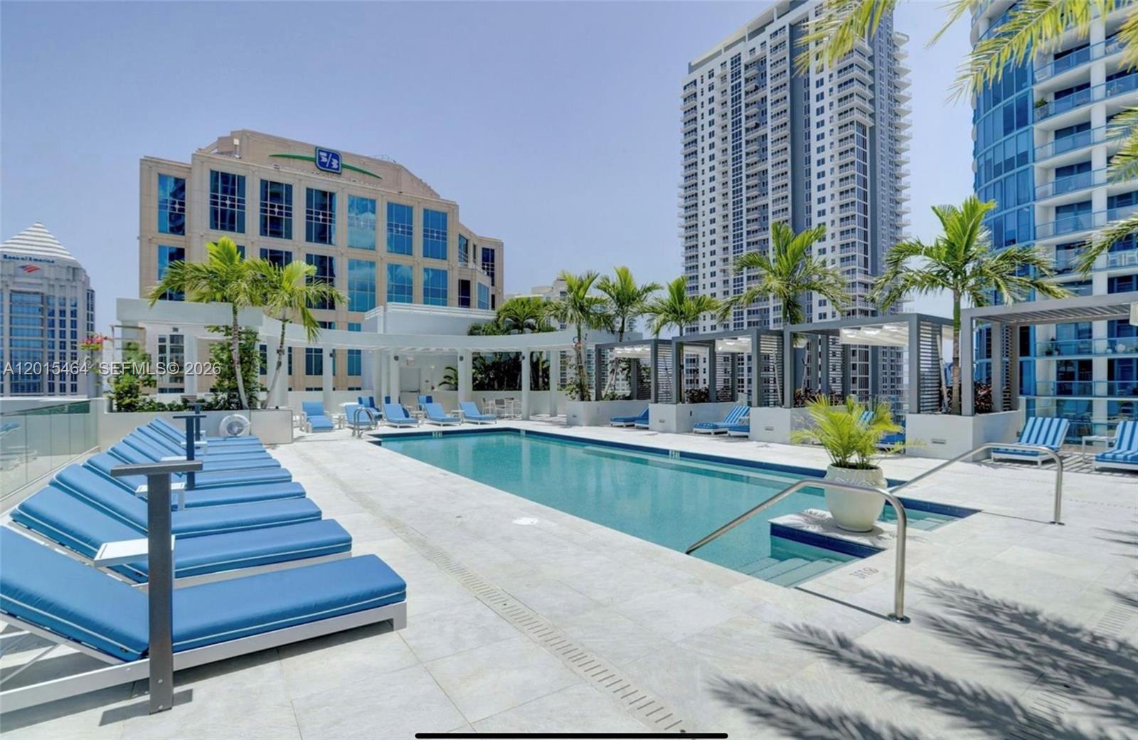 100 E Las Olas Blvd #2802, Fort Lauderdale FL 33301
