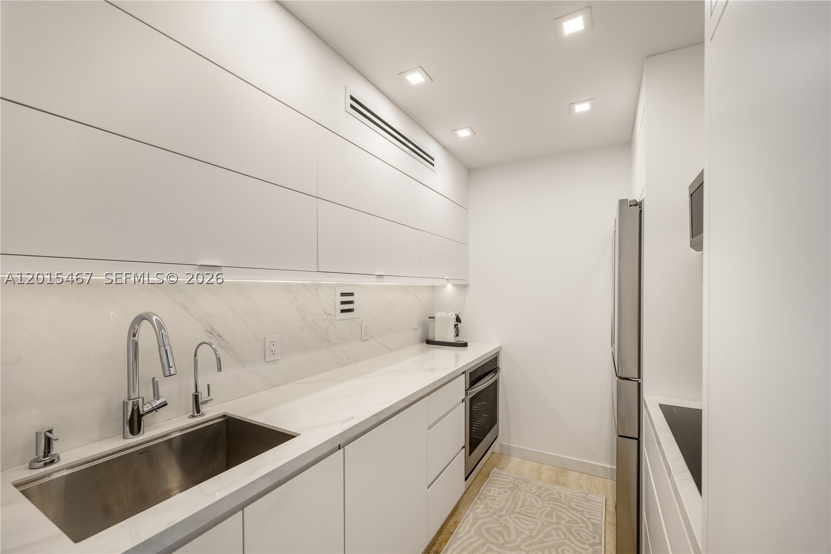 1200 West Ave #1410, Miami Beach FL 33139