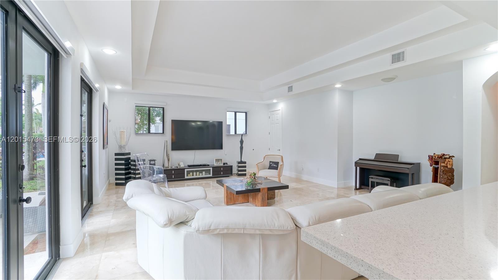 6950 SW 97th Ave, Miami FL 33173