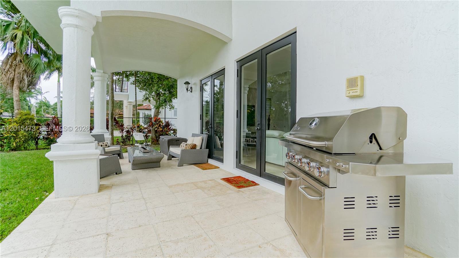 6950 SW 97th Ave, Miami FL 33173