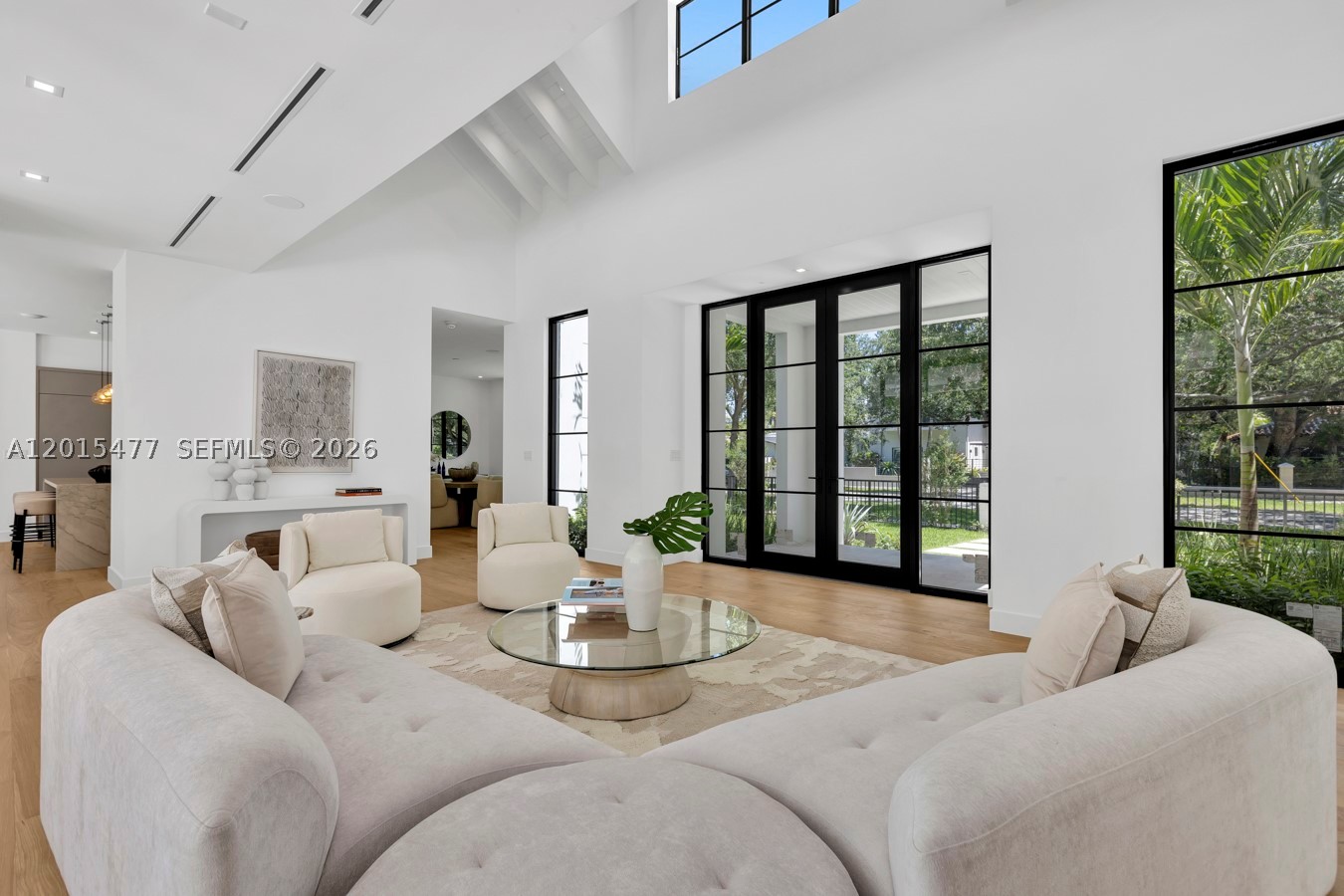1220 S Alhambra Cir, Coral Gables FL 33146