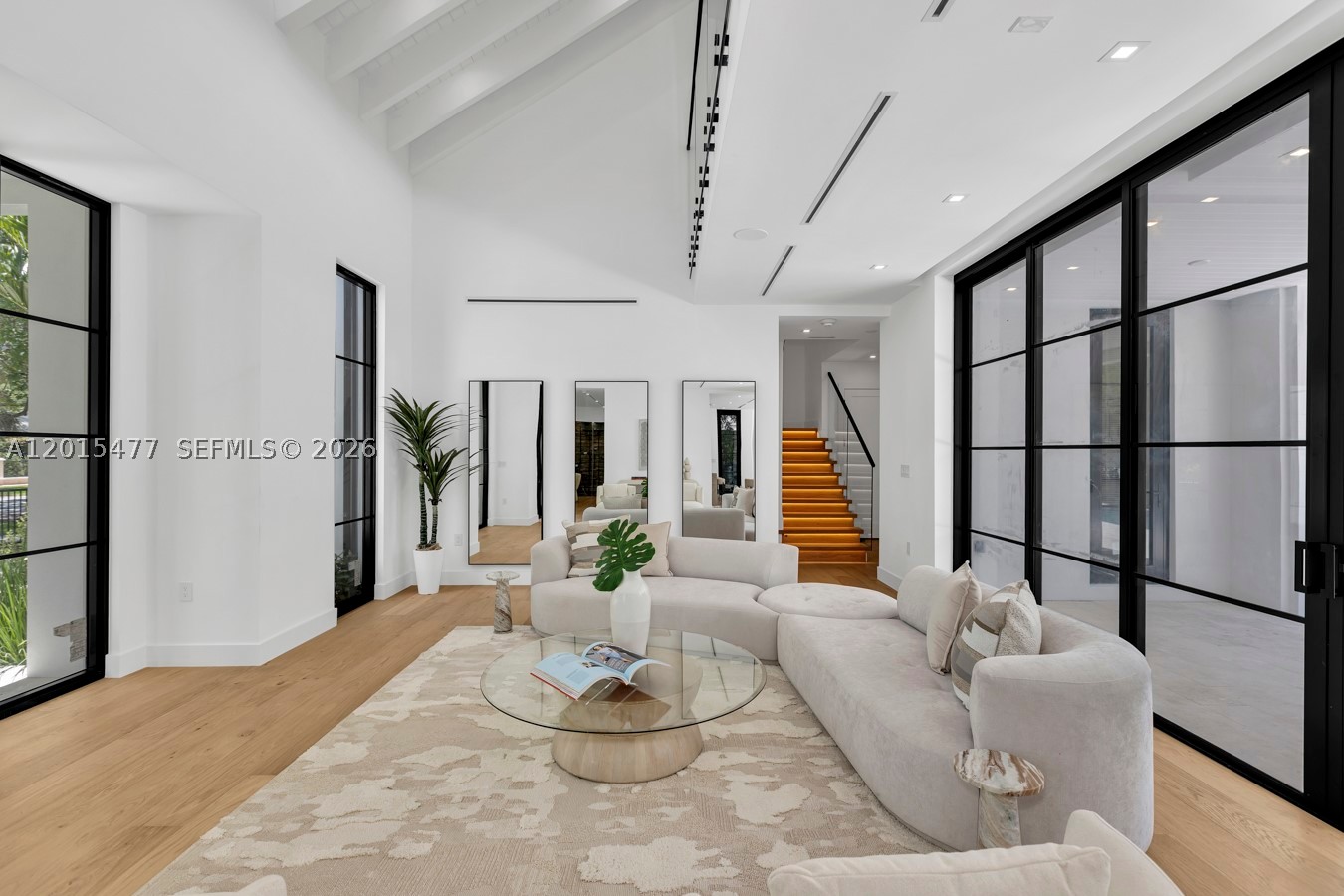 1220 S Alhambra Cir, Coral Gables FL 33146