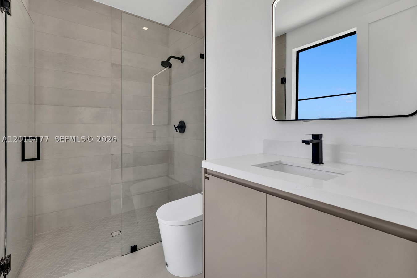 1220 S Alhambra Cir, Coral Gables FL 33146