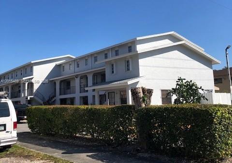 1460 N 43rd Pl #106, Hialeah FL 33012