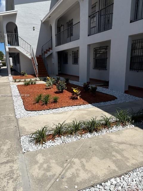 1460 N 43rd Pl #106, Hialeah FL 33012