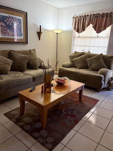 1460 N 43rd Pl #106, Hialeah FL 33012